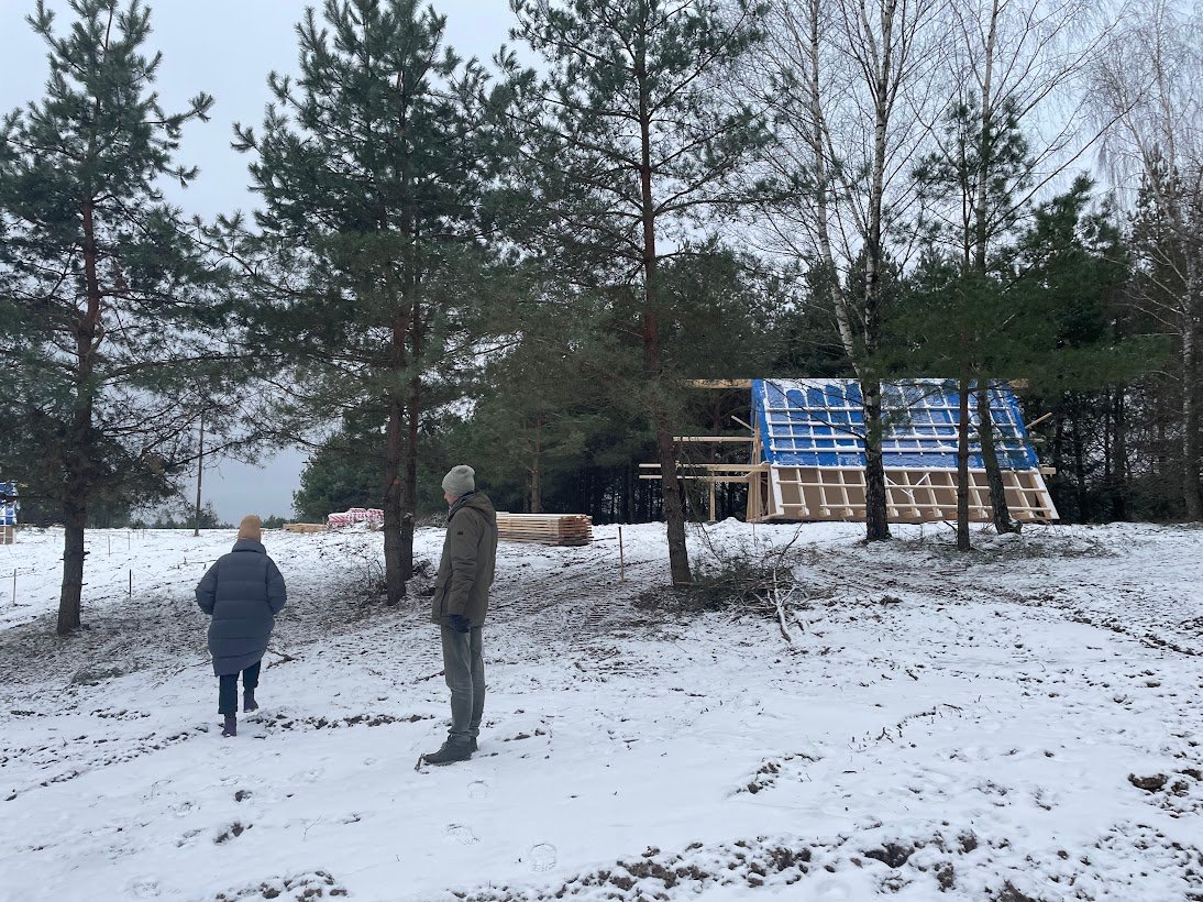 Namelių nuoma prie ežero Aušrinėje, nakvynė dviems, savaitgalio poilsis gamtoje